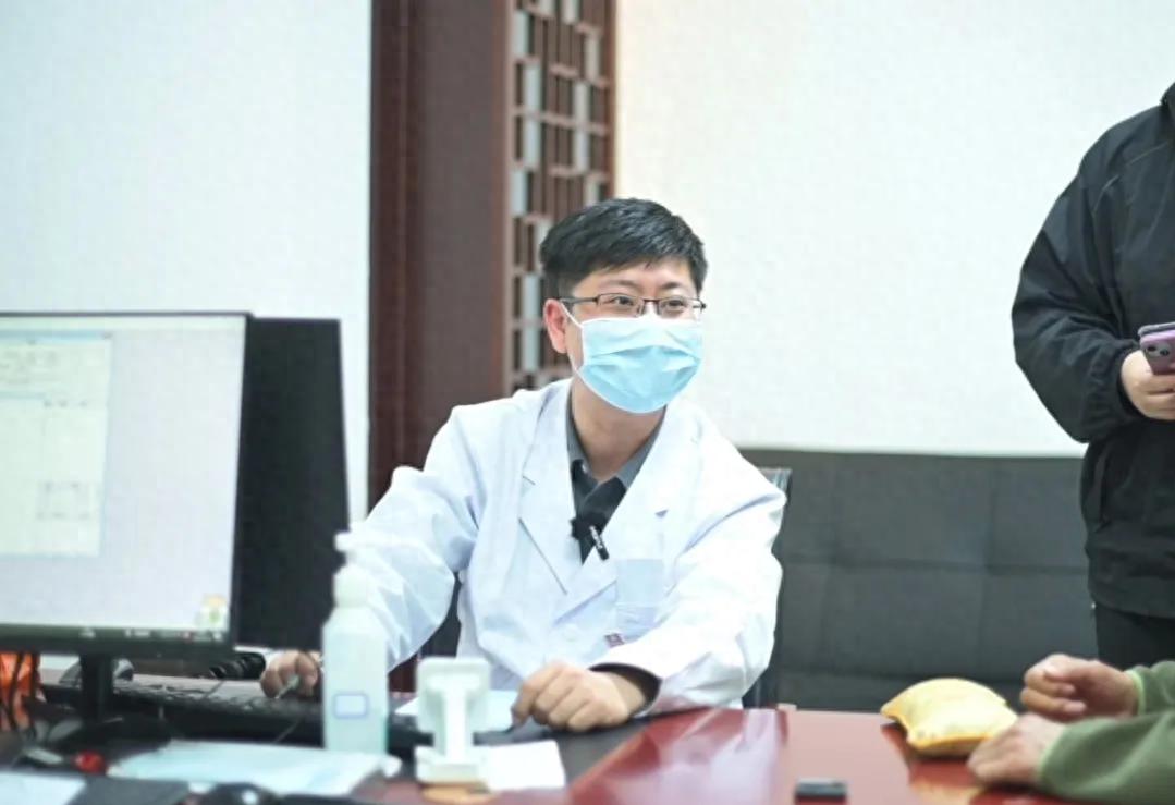 小细胞肺癌,从早期发展到晚期需要多久?抓住这个时间,还能挽回-腾渊科技论坛